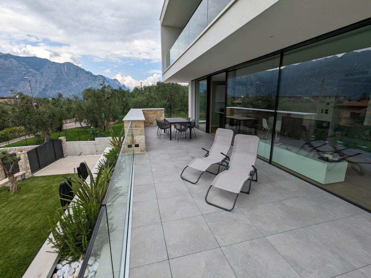 Olivo Luxury Apartments Малчезине Екстериор снимка