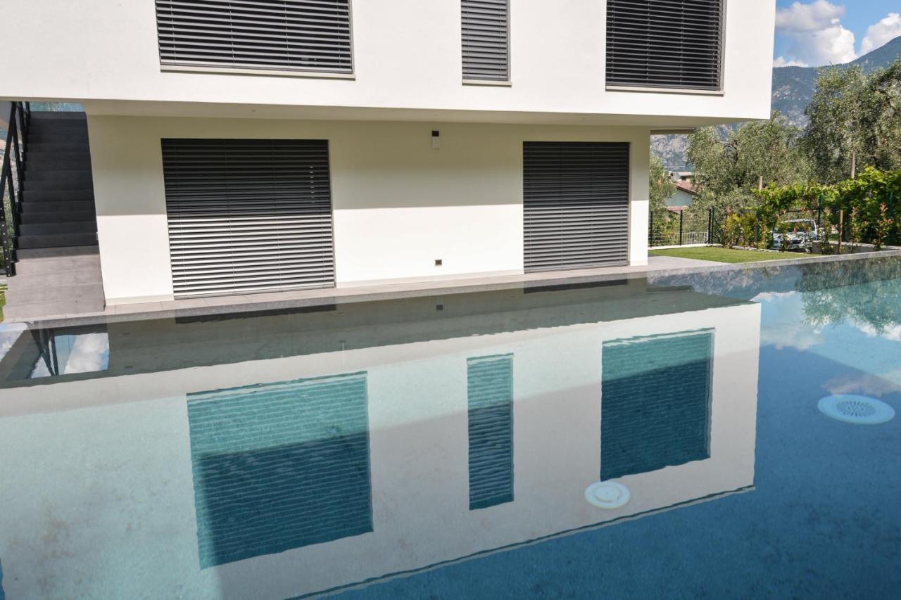 Olivo Luxury Apartments Малчезине Екстериор снимка